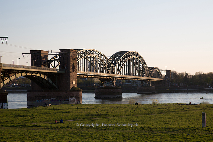 Köln Südbrücke [Foto: Robert Schmiegelt]
