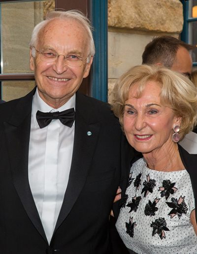Früherer bayerischer Ministerpräsident Edmund Stoiber mit seiner Frau Karin [Foto: Robert Schmiegelt]